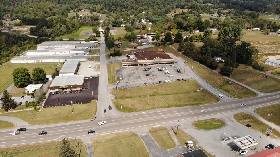 More Photos Of 1240 Middlesboro Hwy, LaFollette Unknown For Lease
