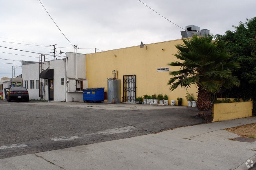 More Photos Of 11934-11940 Aviation Blvd, Inglewood Restaurant For Lease