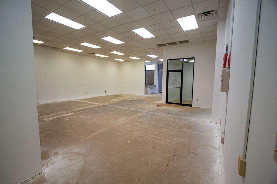 More Photos Of 200 Dillon Cir, Spartanburg Office For Sale