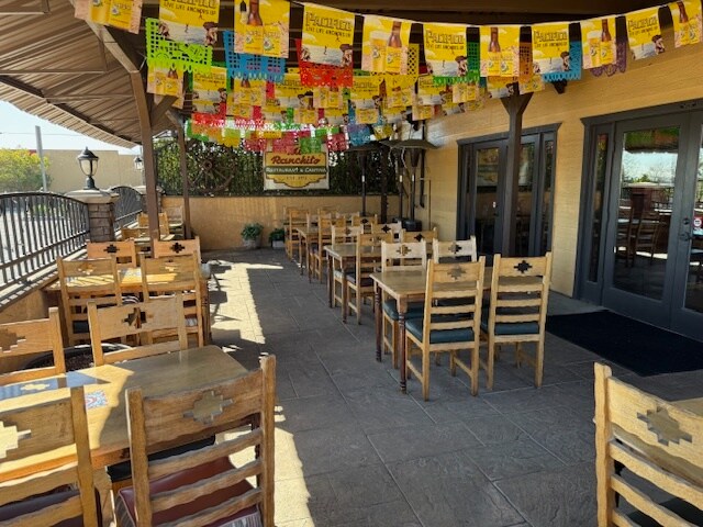 More Photos Of 1964 W Foothill Blvd, Upland Restaurant For Sale