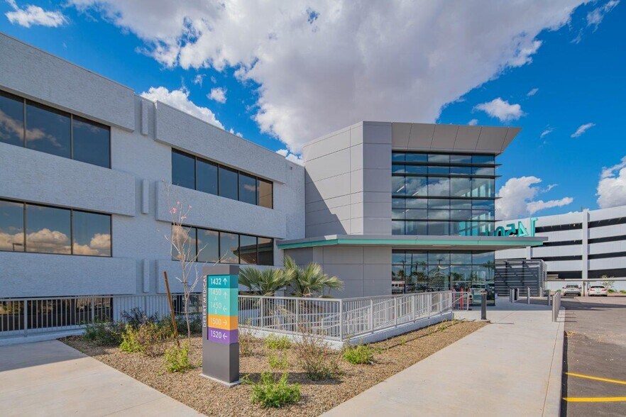 More Photos Of 1450 S Dobson Rd, Mesa Unknown For Lease