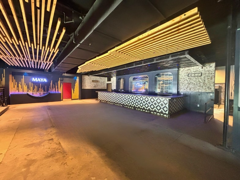 More Photos Of 1005 Norwood St, Fort Worth Restaurant For Lease