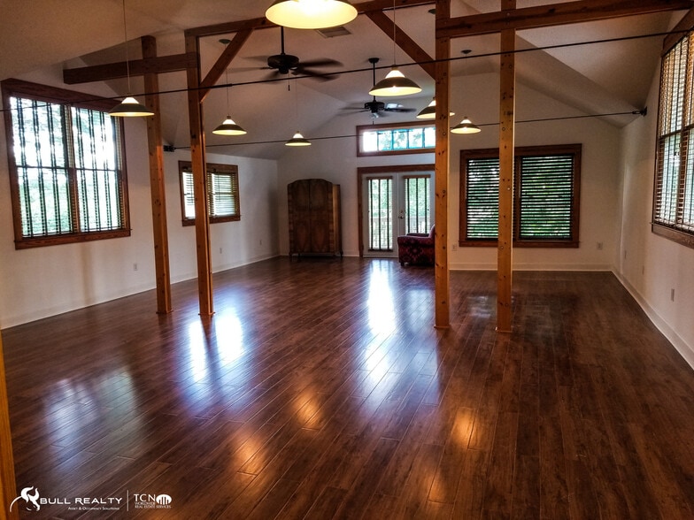 More Photos Of 1452 Carroll Dr Nw, Atlanta Office For Sale