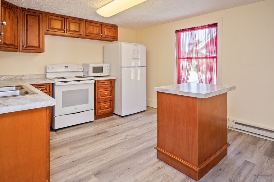 More Photos Of 128 Empire Blvd, Rochester Office Residential For Sale