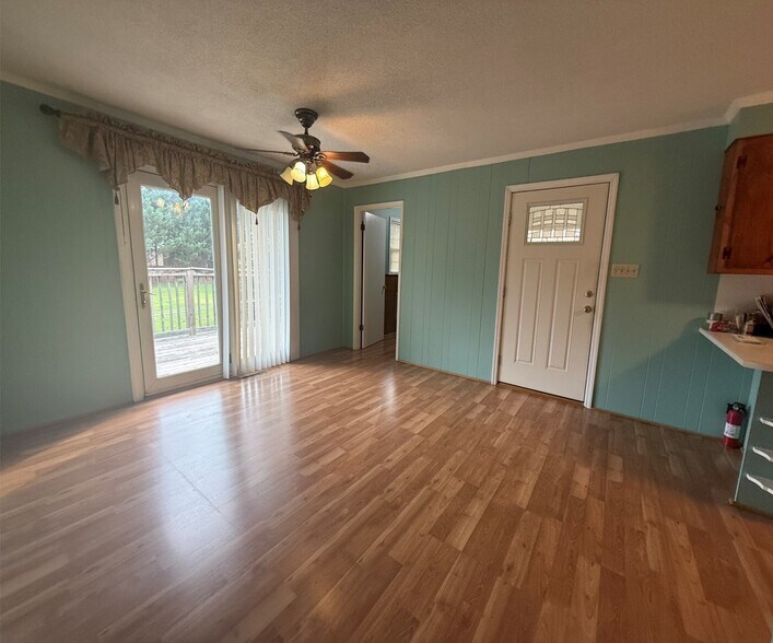 More Photos Of 1204 E Main St, Duncan Office For Sale