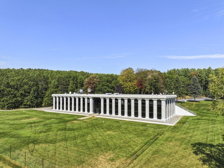 More Photos Of 1 Broadcast Way, Cadillac Medical For Sale