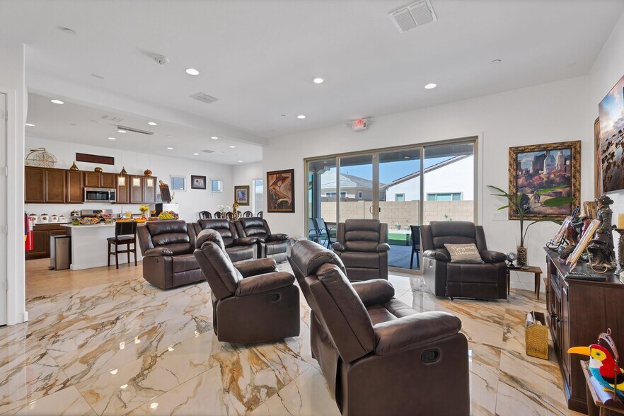 More Photos Of 19000 W Assisted Living Lane, Surprise Assisted Living For Sale