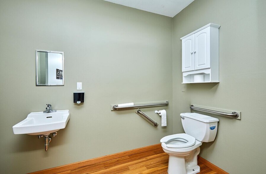 More Photos Of 22952 141st Dr, Bouton Religious Facility For Sale