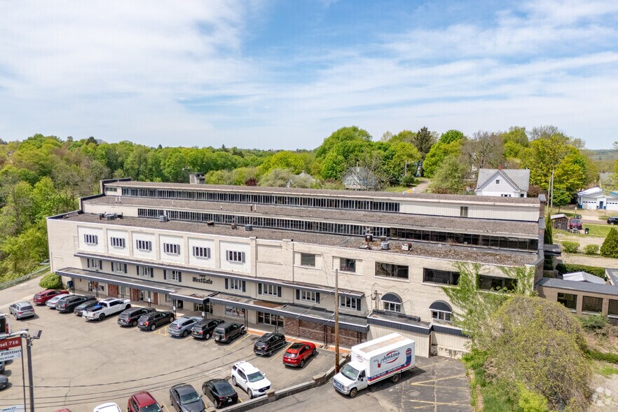 Primary Photo Of 560 W Third St, Jamestown Office For Lease