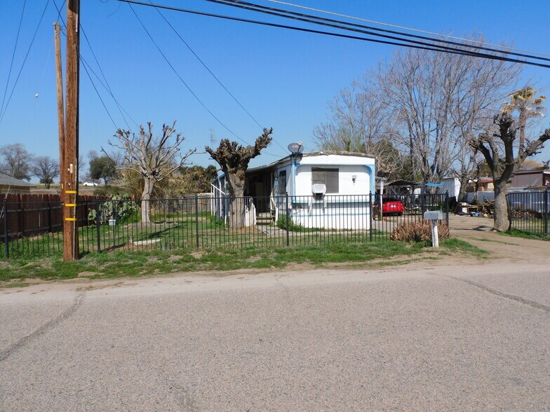 More Photos Of 815-849 S Indiana St, Porterville Manufactured Housing Mobile Home Park For Sale