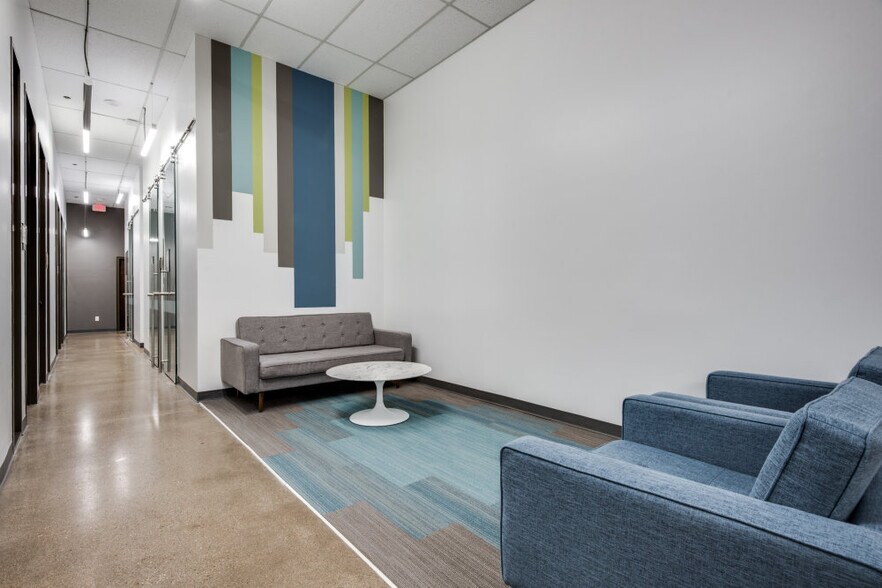More Photos Of 4100 spring valley Rd, Dallas Loft Creative Space For Lease