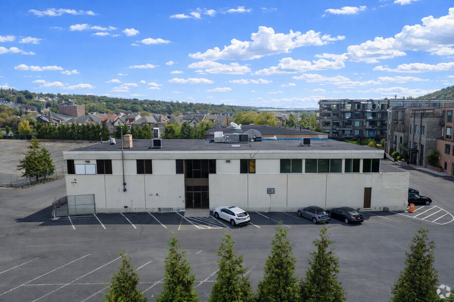 More Photos Of 41 Hudson View Way, Tarrytown Office For Lease