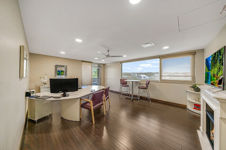 More Photos Of 389 Roberts Ct, Grand Junction Service For Sale