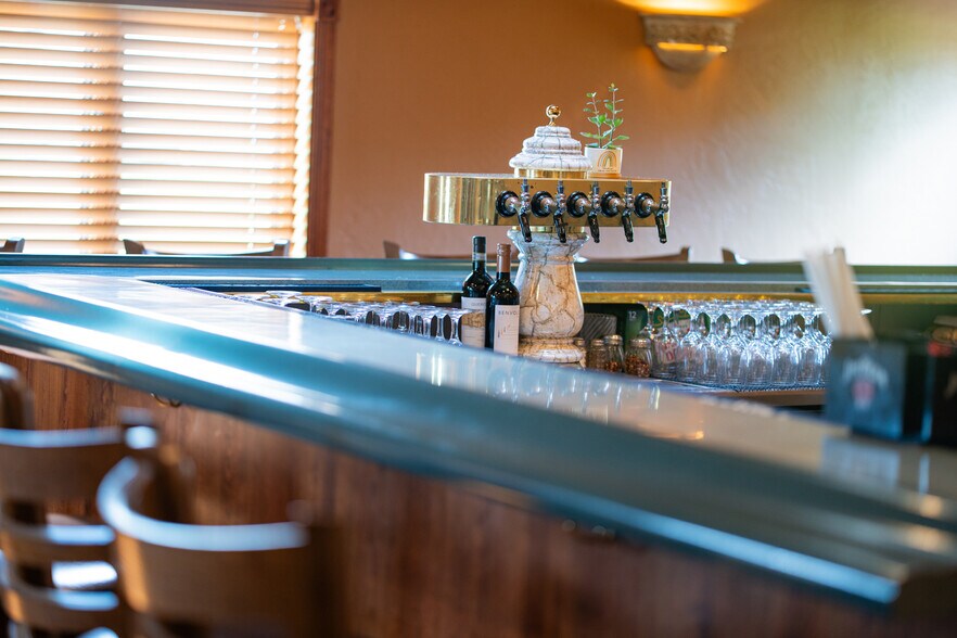 More Photos Of 400 S Center Ave, New Stanton Restaurant For Sale