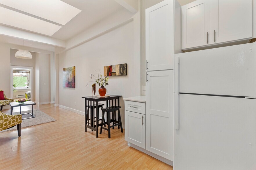 More Photos Of 410 Franklin St SE, Olympia Apartments For Sale