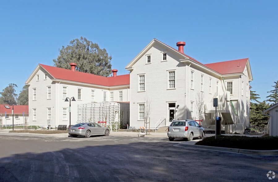 More Photos Of 681-683 Schofield Rd, San Francisco Schools For Lease