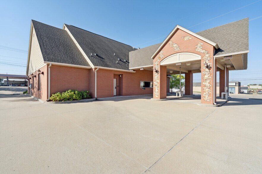 More Photos Of 525 S Jardot Rd, Stillwater Office Residential For Sale
