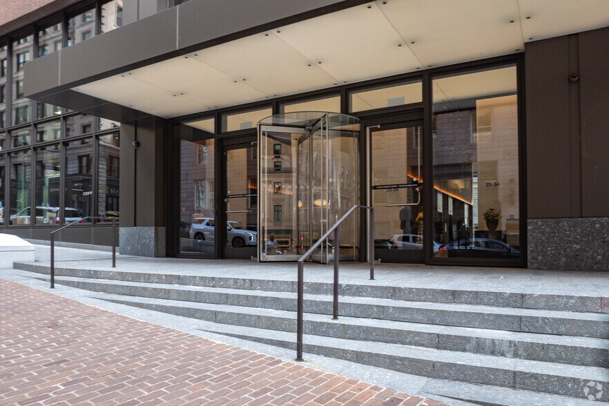 More Photos Of 1 Beacon, Boston Office For Lease