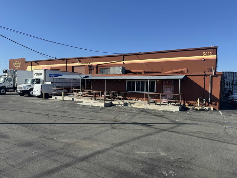 Primary Photo Of 3612 Kurtz St, San Diego Warehouse For Lease