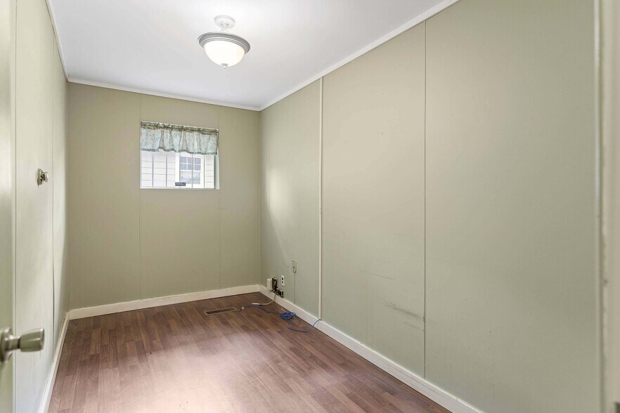 More Photos Of 2507 McCallie Ave, Chattanooga Office Residential For Sale