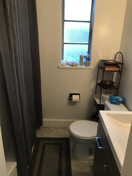 More Photos Of 162 Chapin St, Binghamton Apartments For Sale