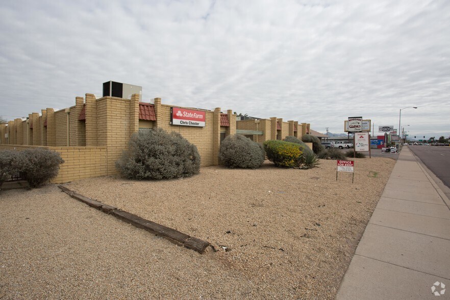 Primary Photo Of 3040 E Cactus Rd, Phoenix Office For Lease
