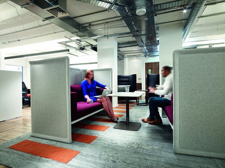 More Photos Of 7 Harp Ln, London Office For Lease