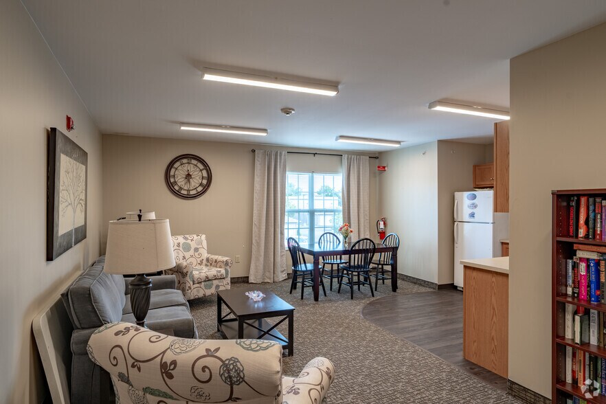 More Photos Of 2341 Union Rd, West Seneca Apartments For Lease