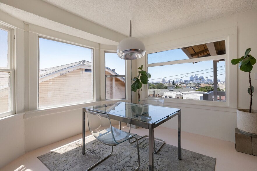 More Photos Of 3010 Minnesota St, Los Angeles Apartments For Sale