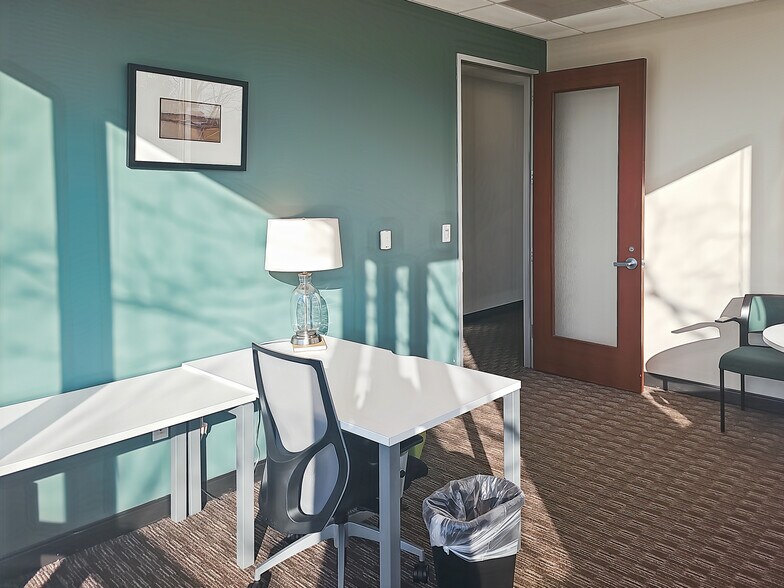 More Photos Of 4000 Faber Place Dr, North Charleston Coworking Space