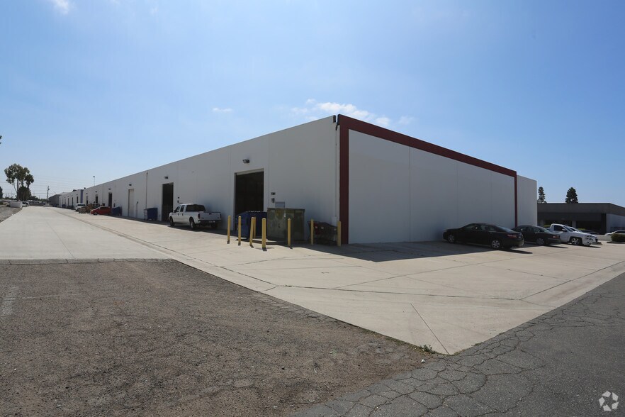 More Photos Of 7381-7441 Anaconda Ave, Garden Grove Manufacturing For Lease