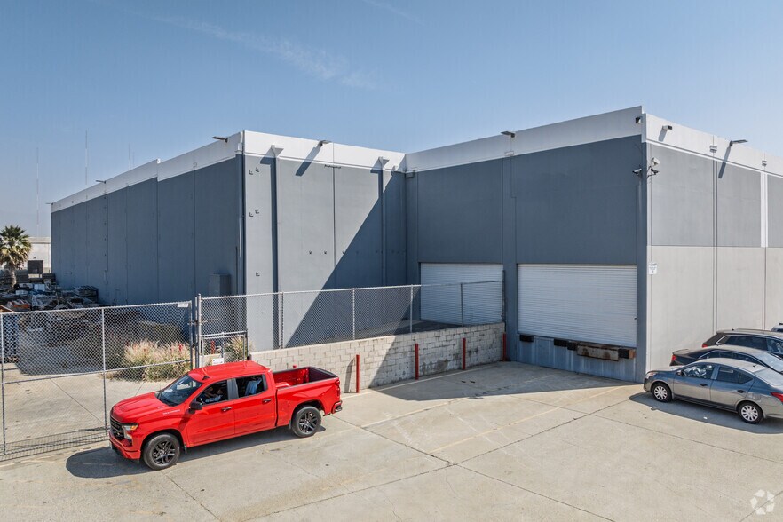 More Photos Of 14421-14441 Bonelli St, City of Industry Warehouse For Lease