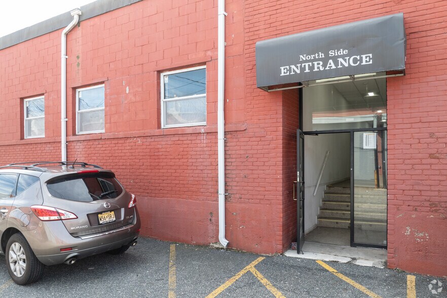 More Photos Of 730 Grand Ave, Ridgefield Light Distribution For Lease