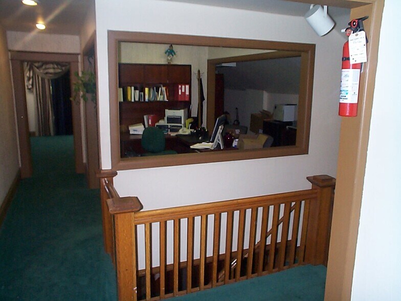 More Photos Of 1800 W Littleton Blvd, Littleton Office For Sale