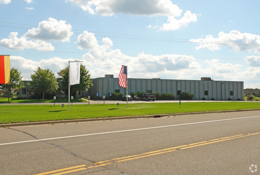 Primary Photo Of 400 Apollo Dr, Circle Pines Manufacturing For Sale