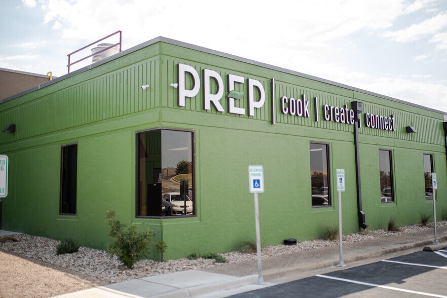 Primary Photo Of 1300 E Anderson Ln, Austin Coworking Space