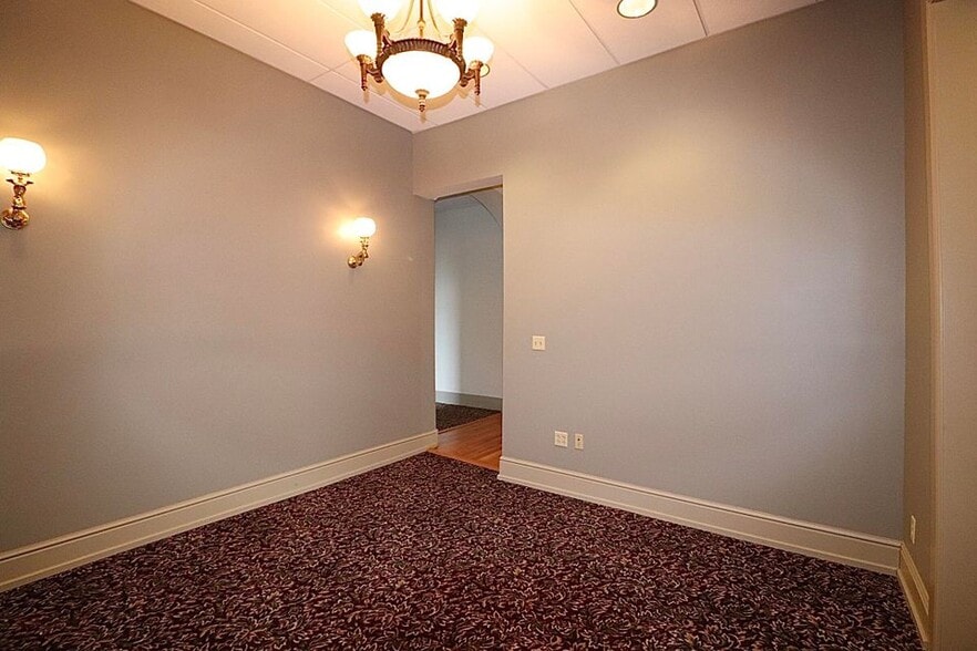 More Photos Of 800 W 4th St, Williamsport Medical For Lease