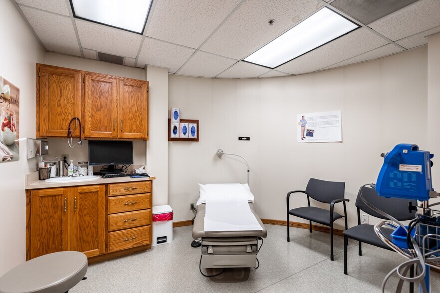 More Photos Of 1055 N 300 W, Provo Medical For Sale