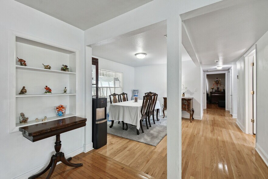 More Photos Of 4315 W Fair Oaks Ave, Tampa Office Residential For Sale