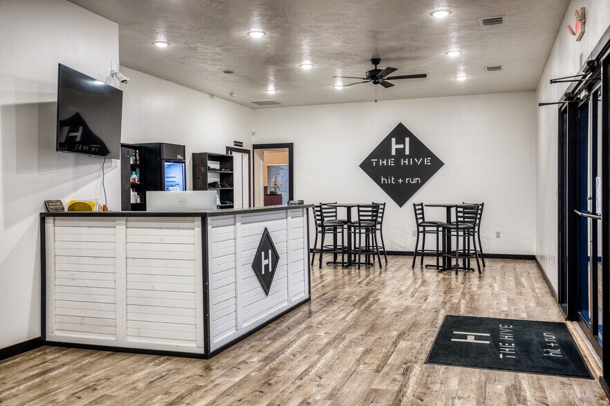 More Photos Of 2762 State Highway 21 E, Caldwell Warehouse For Lease