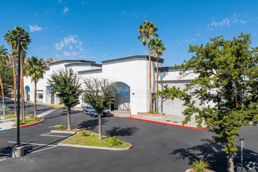 More Photos Of 31970 Castaic Rd, Castaic Freestanding For Sale