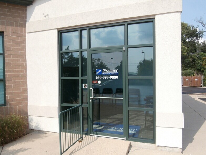 More Photos Of 3S517 Winfield Rd, Warrenville Medical For Lease
