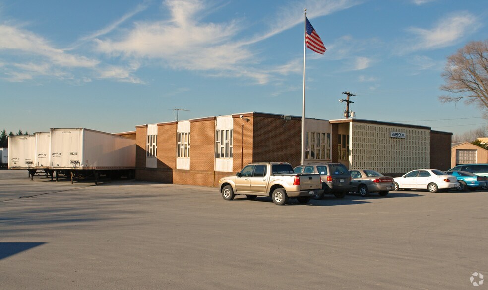 Primary Photo Of 2929 Valley Ave, Winchester Truck Terminal For Lease