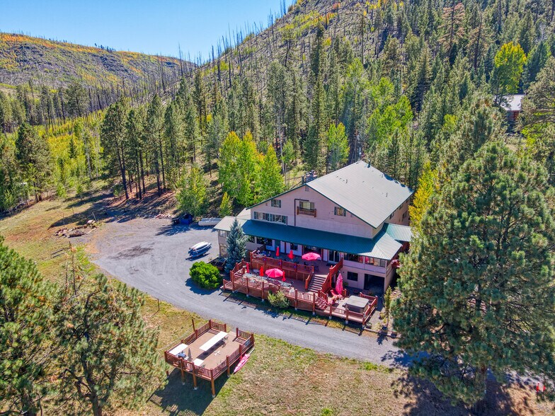 Primary Photo Of 1 Main St, Greer Hotel For Sale