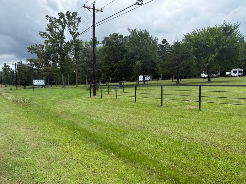 More Photos Of 17650 Texas 19, Montalba Auto Repair For Sale