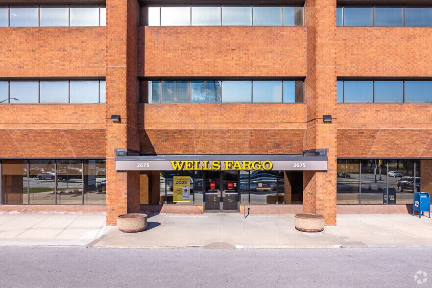 More Photos Of 2675 N Mayfair Rd, Wauwatosa Office For Lease