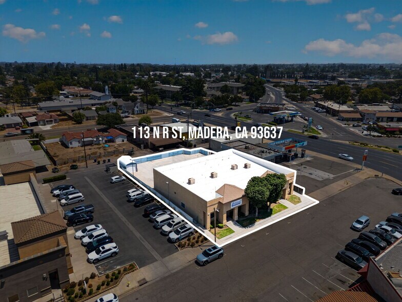 Primary Photo Of 109-113 N R St, Madera Freestanding For Lease