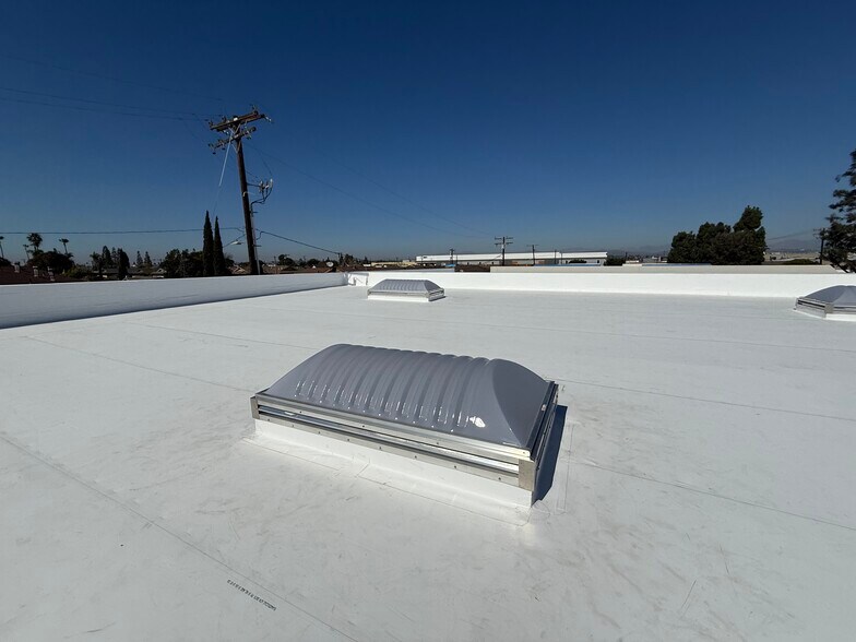 More Photos Of 1405 N Baxter St, Anaheim Warehouse For Sale