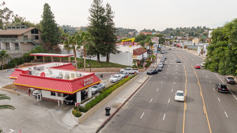 Primary Photo Of 5606 Lankershim Blvd, North Hollywood Auto Dealership For Lease