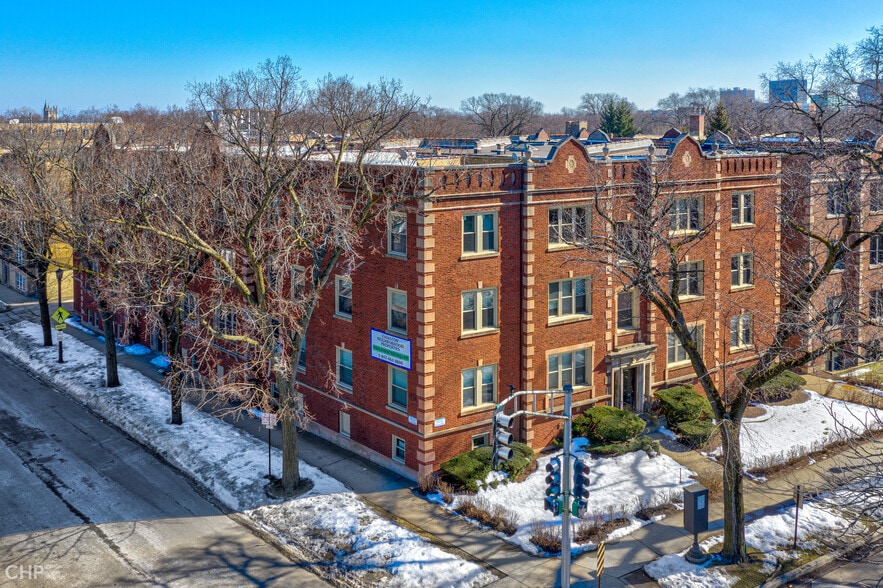 More Photos Of 1024 Noyes St, Evanston Apartments For Sale